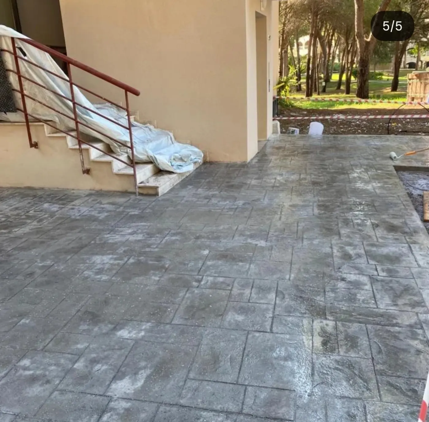 Baskı beton yürüyüş alanı